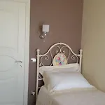 Daphnae House Pensionat