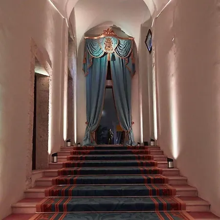 בית הארחה Daphnae House 4*