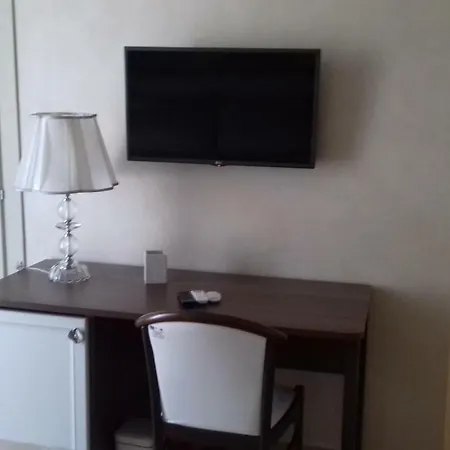 בית הארחה Daphnae House פלמה די מונטקיארו