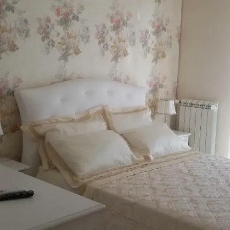 Daphnae House פלמה די מונטקיארו