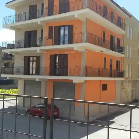 Daphnae House פלמה די מונטקיארו