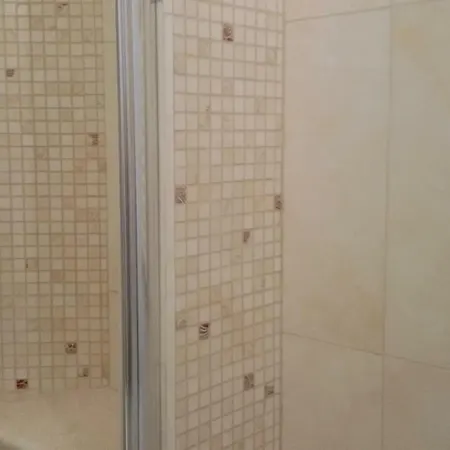 בית הארחה Daphnae House פלמה די מונטקיארו