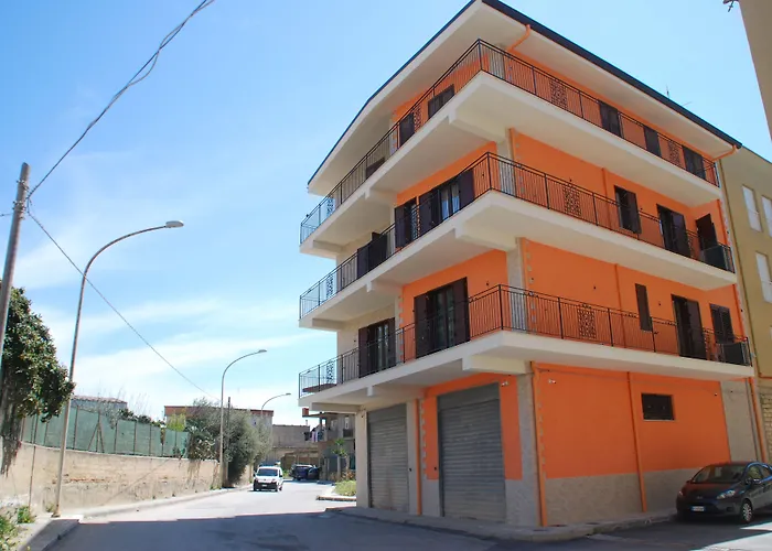 Daphnae House 4*