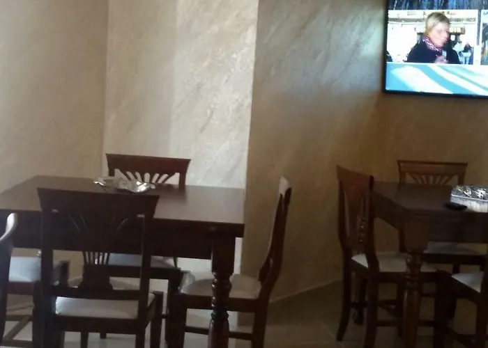 Πανσιόν Daphnae House 4*